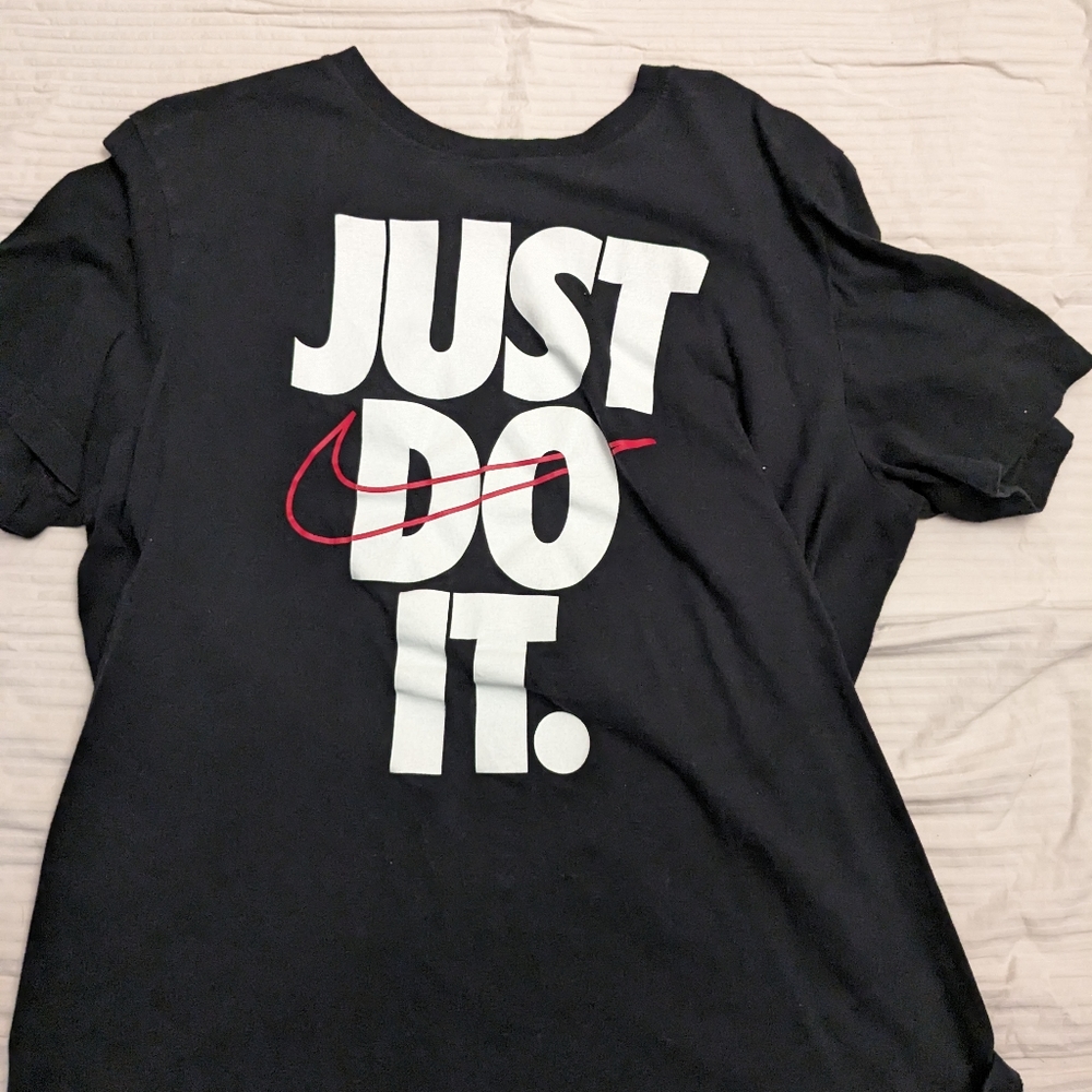 Nike just do it.tshirt
